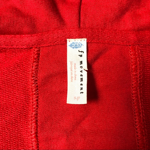 😍 RARE Free People RED Win Win Hoodie!! - Picture 5 of 8